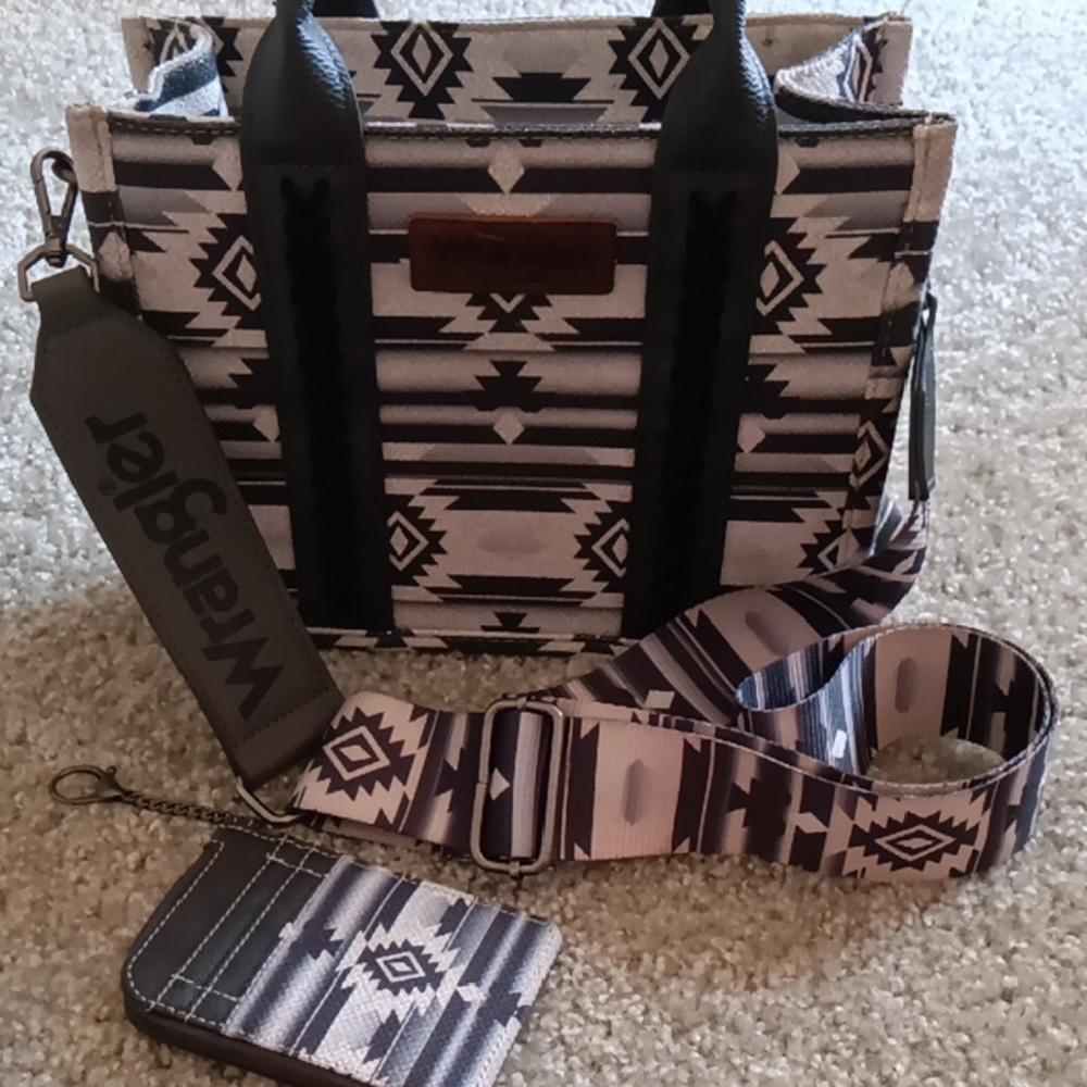 Wrangler Tribal Pattern Handbag with Strap and Pouch